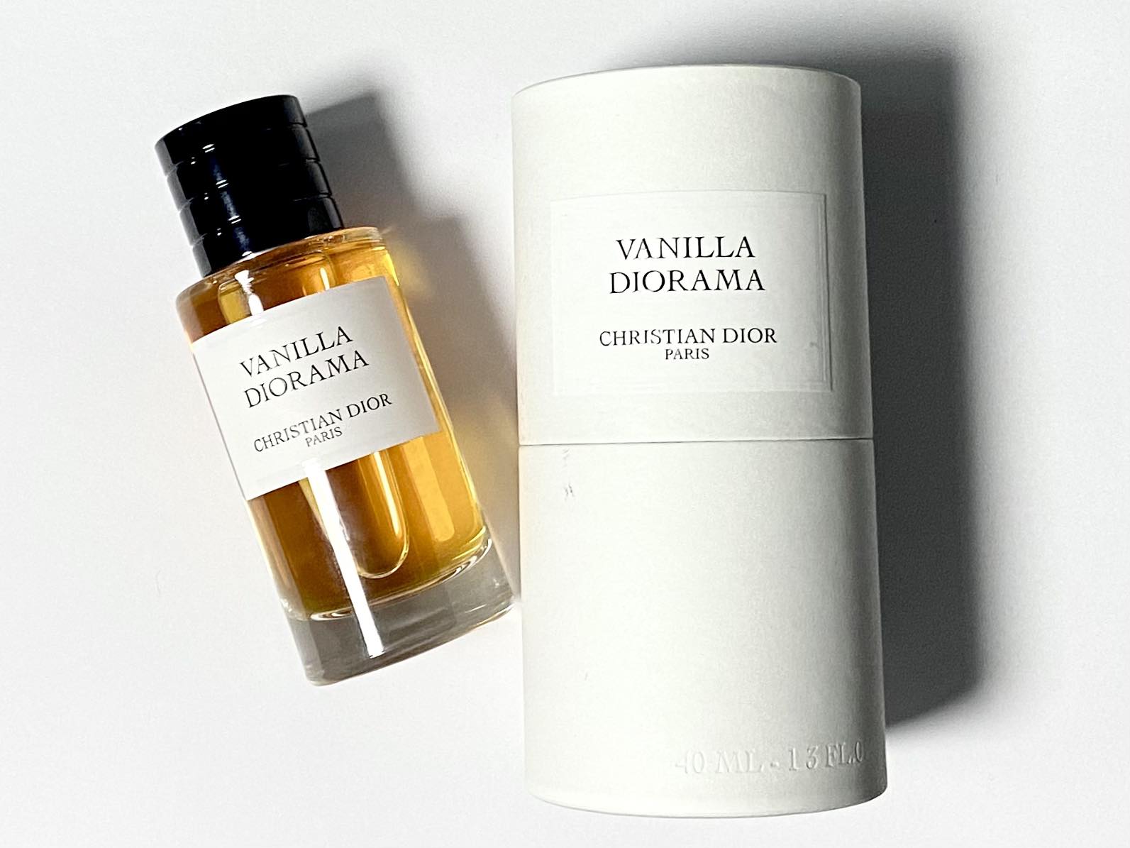 DIOR Vanilla Diorama Scent Diary