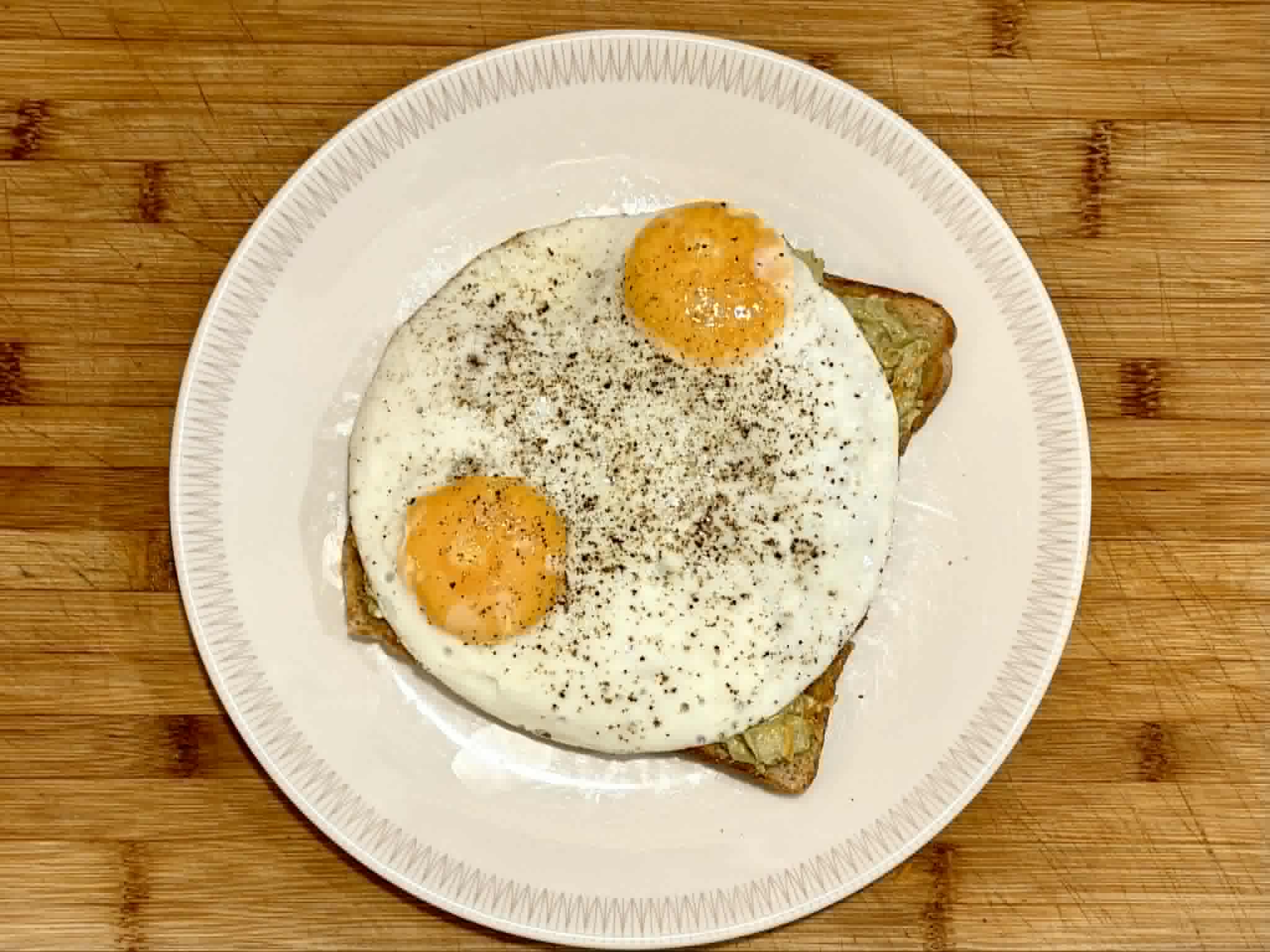 Egg Guac Toast May26 Scent Diary