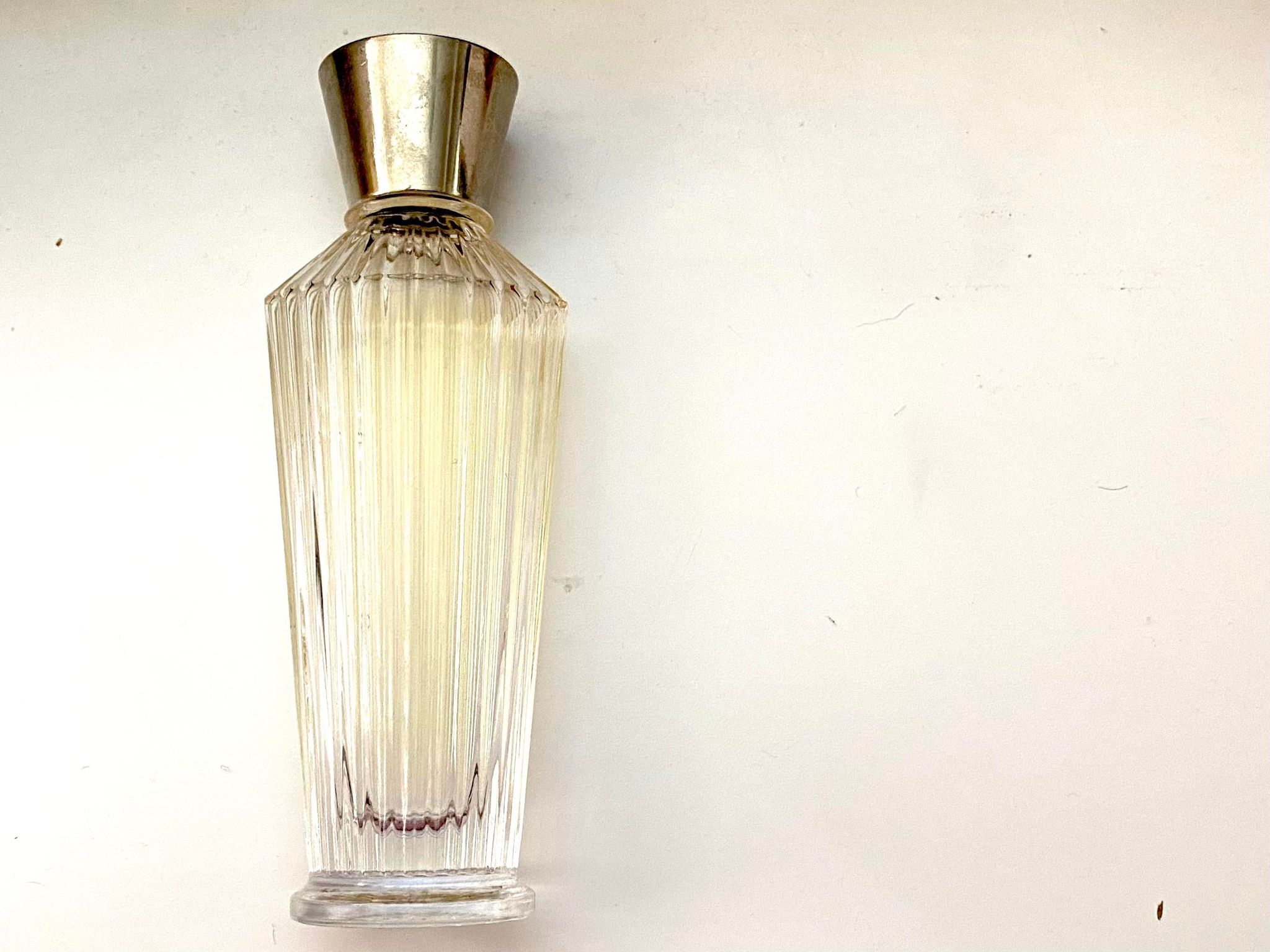 Neela Vermeire Creations Rahele Scent Diary